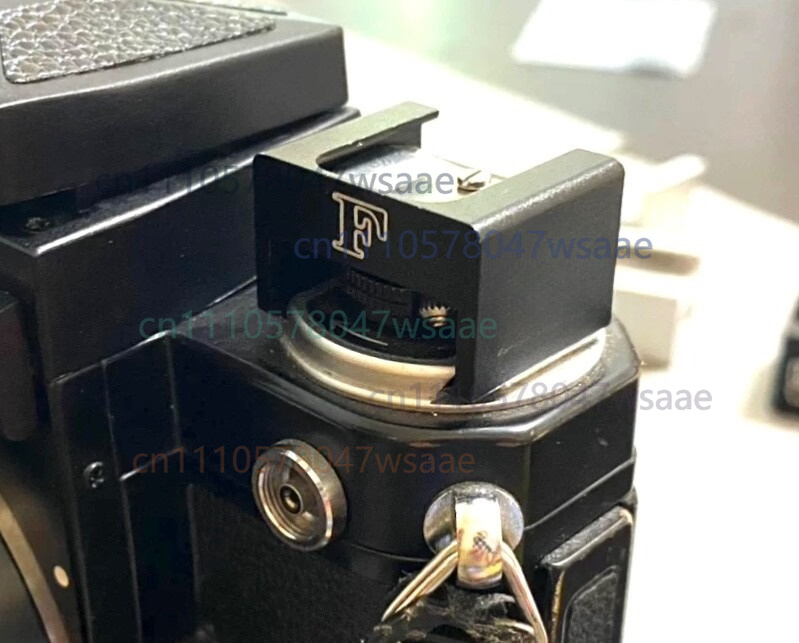 Hot Shoe Adapter - 1 szt. Klasyczny Adapter Lampy Błyskowej